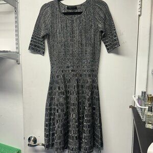 Ivanka Trump 3/4 Length Sleeve Flare Bottom Dress Size XS